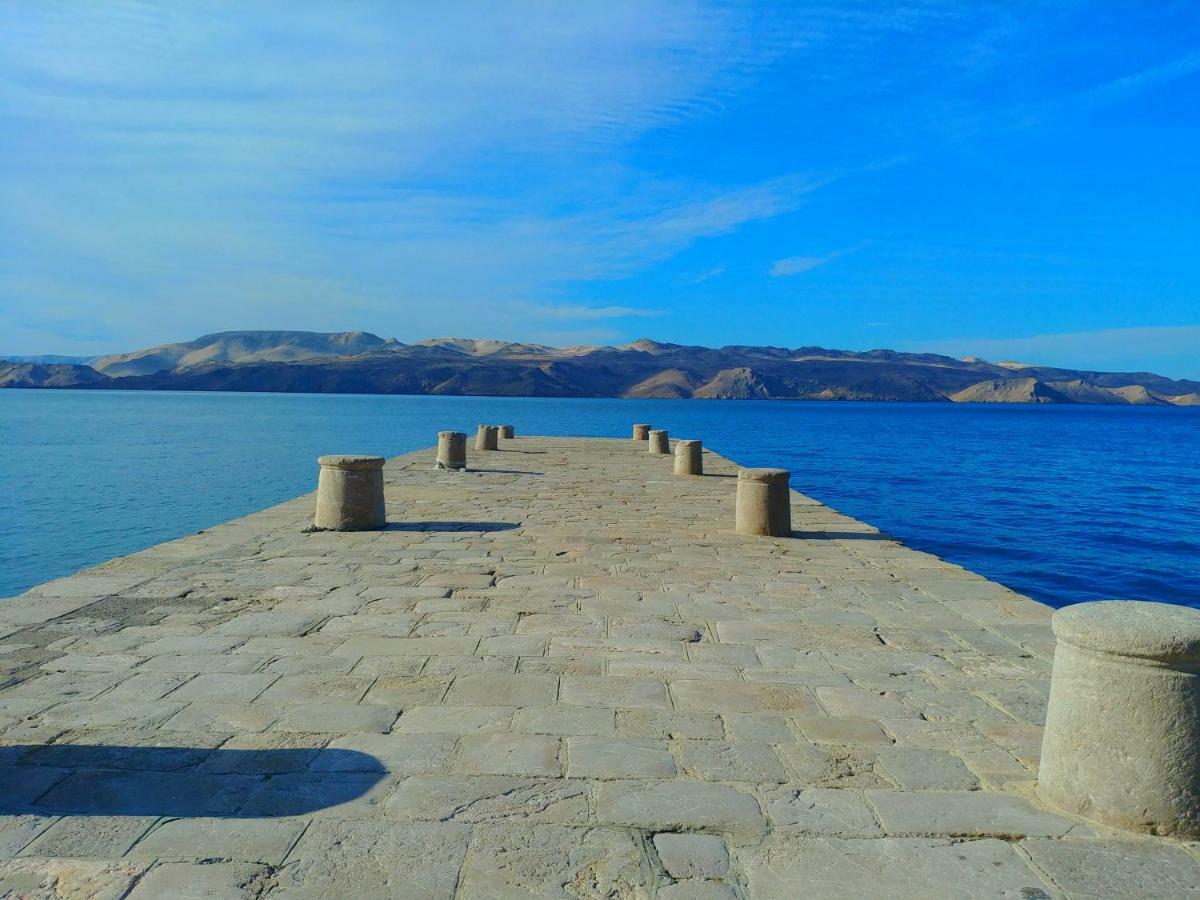 Apartments Marija Karlobag Dış mekan fotoğraf
