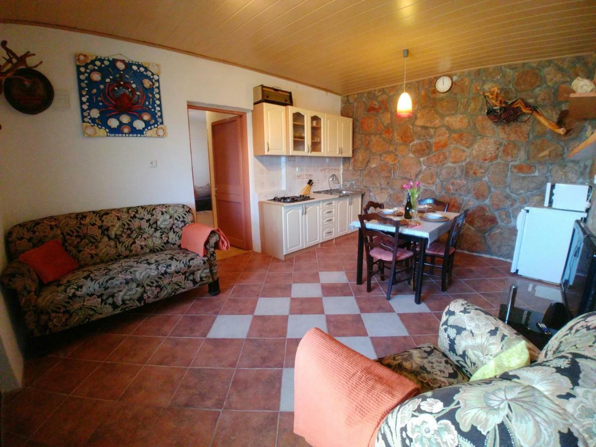 Apartments Marija Karlobag Dış mekan fotoğraf