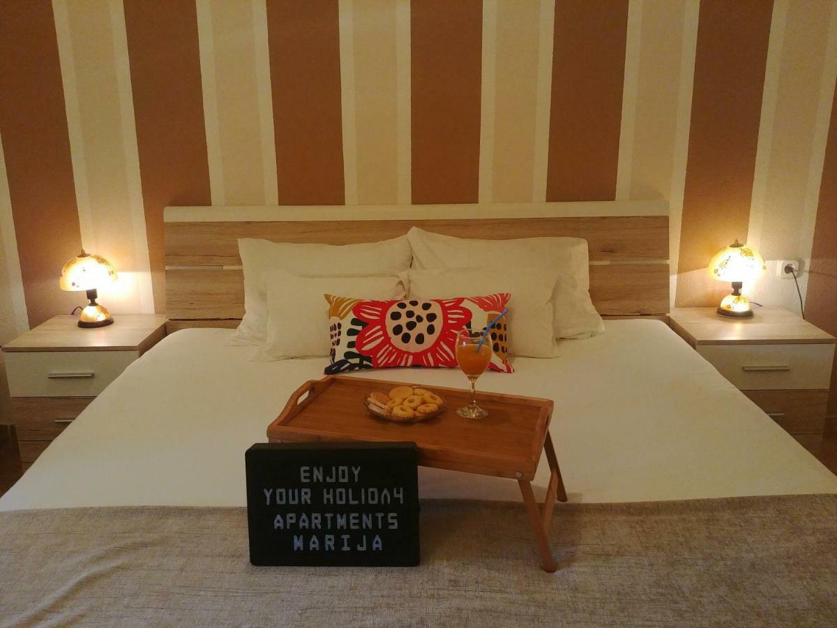 Apartments Marija Karlobag Dış mekan fotoğraf